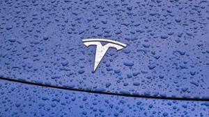 Auto: Stellenabbau bei Tesla - Experte erwartet Durchhänger-Jahr